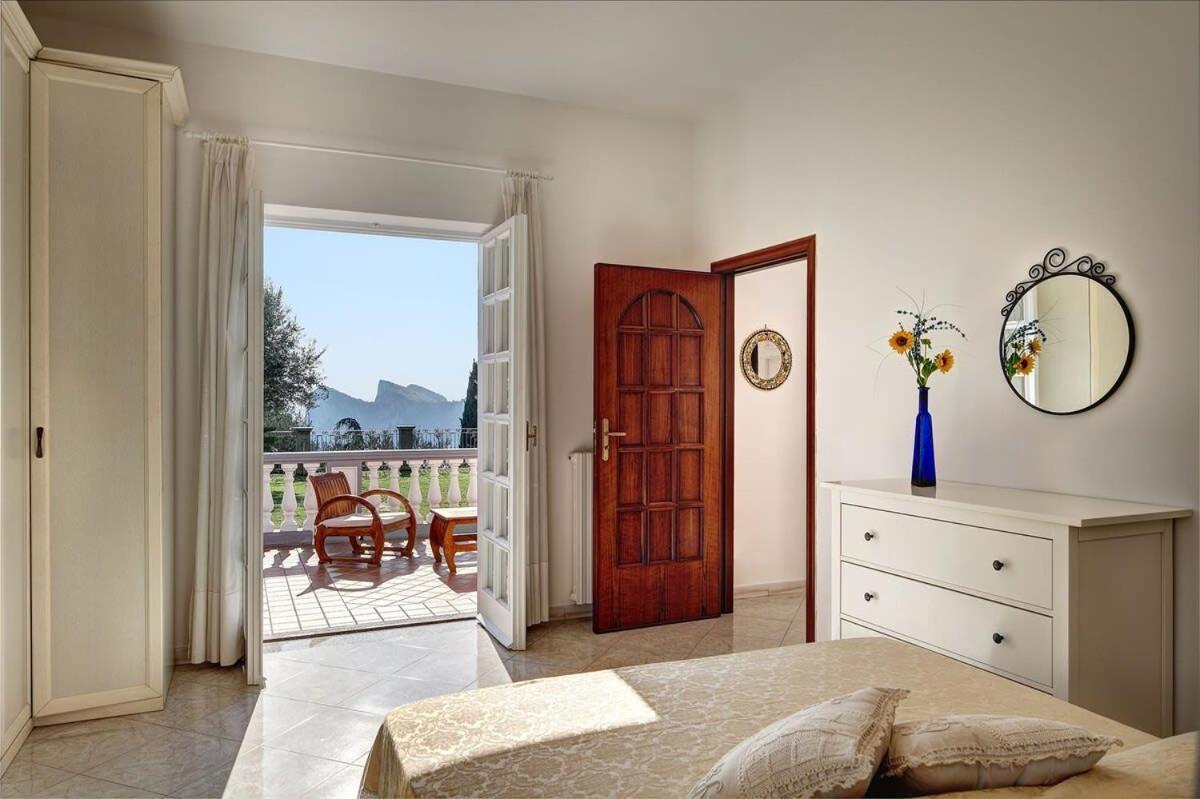 Villa Relais Mamma Mia Sea Views Pool & Terraces Massa Lubrense Esterno foto