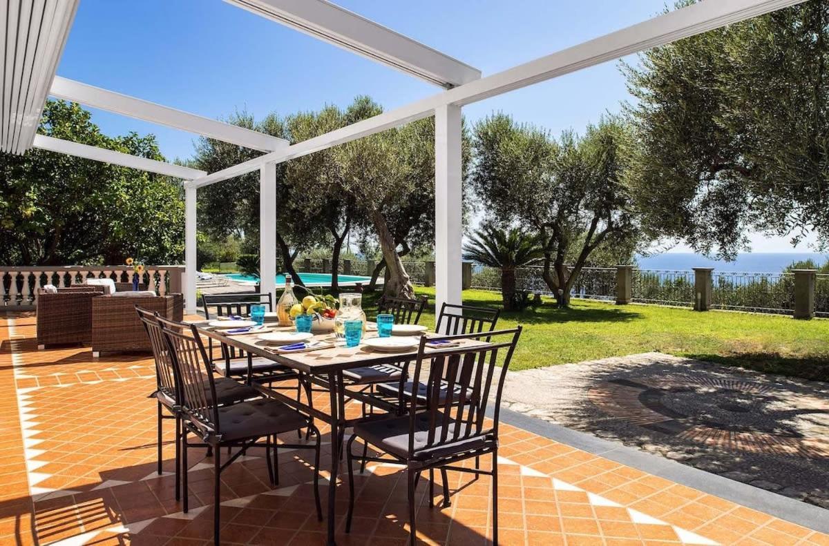Villa Relais Mamma Mia Sea Views Pool & Terraces Massa Lubrense Esterno foto